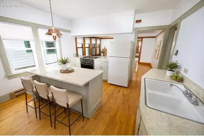 2152 N 58th St, Milwaukee, WI 53208 - Photo 13