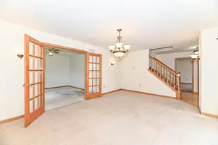11042 W Villa Ave, Milwaukee, WI 53224 - Photo 5