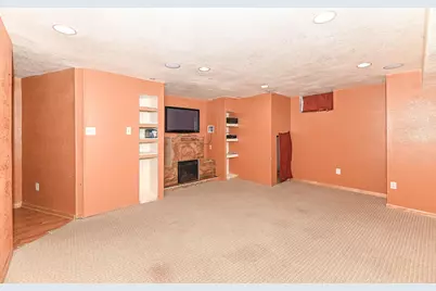 11042 W Villa Ave, Milwaukee, WI 53224 - Photo 37