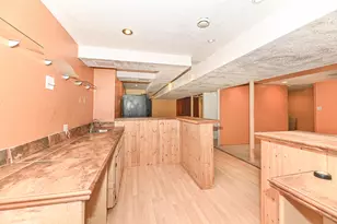 11042 W Villa Ave, Milwaukee, WI 53224 - Photo 39