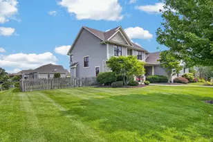 5252 Main St, Pleasant Prairie, WI 53158 - Photo 51