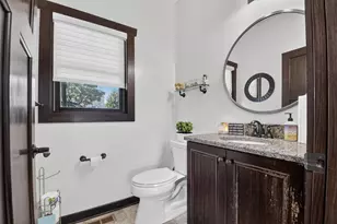 5252 Main St, Pleasant Prairie, WI 53158 - Photo 19
