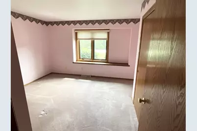 W236N7179  Meadow Ln, Sussex, WI 53089 - Photo 13