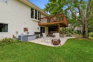 1020 S Washington Dr, Howards Grove, WI 53083 - Photo 35