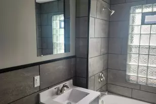 2026 N 48th St, Milwaukee, WI 53208 - Photo 19