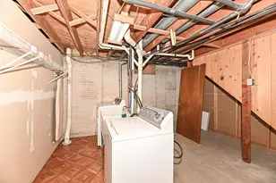 3310 E Woodview Ave, Oak Creek, WI 53154 - Photo 27