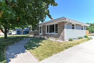 3310 E Woodview Ave, Oak Creek, WI 53154 - Photo 1