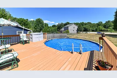 3310 E Woodview Ave, Oak Creek, WI 53154 - Photo 31