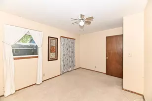 3310 E Woodview Ave, Oak Creek, WI 53154 - Photo 17
