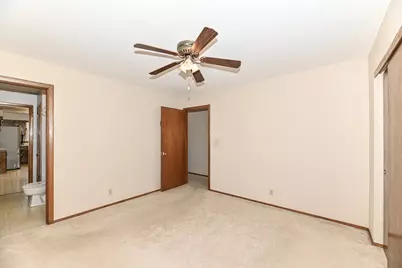 3310 E Woodview Ave, Oak Creek, WI 53154 - Photo 15