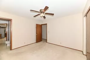 3310 E Woodview Ave, Oak Creek, WI 53154 - Photo 15
