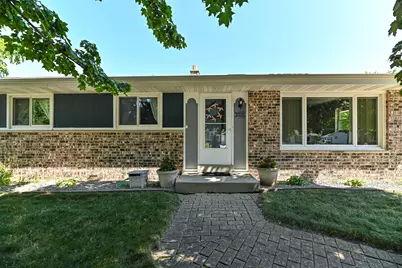 3310 E Woodview Ave, Oak Creek, WI 53154 - Photo 37