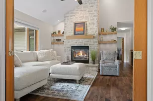 4033 Beverly Dr, Onalaska, WI 54650 - Photo 7