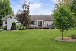 4033 Beverly Dr, Onalaska, WI 54650 - Photo 33