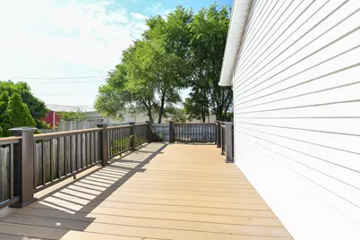 215  Westward Dr, Elkhorn, WI 53121 - Photo 25