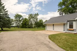12012 47th Ave, Pleasant Prairie, WI 53158 - Photo 5