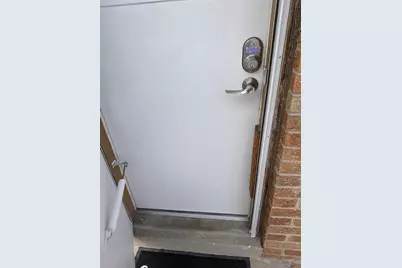 1422 W Van Norman Ave, Milwaukee, WI 53221 - Photo 95