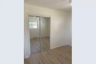 1422 W Van Norman Ave, Milwaukee, WI 53221 - Photo 37