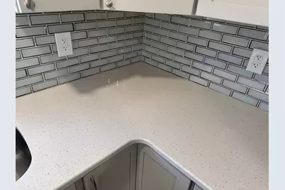 1422 W Van Norman Ave, Milwaukee, WI 53221 - Photo 19