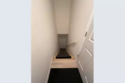 1422 W Van Norman Ave, Milwaukee, WI 53221 - Photo 57