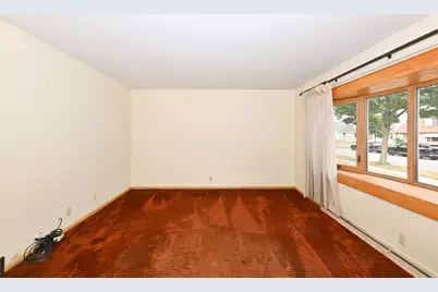 4777 S 14th St, Milwaukee, WI 53221 - Photo 5