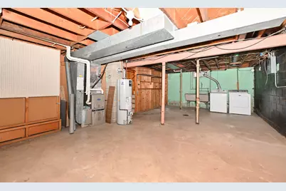 4777 S 14th St, Milwaukee, WI 53221 - Photo 27