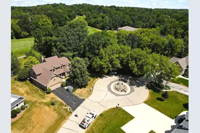 1230  Gleneagles Ct #22-11, Geneva, WI 53147 - Photo 3