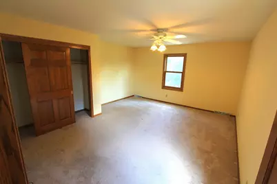 1230  Glen Eagles Ct #22-11, Geneva, WI 53147 - Photo 27