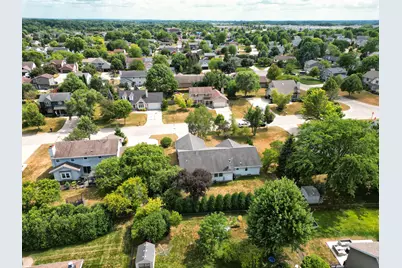 4130 W Thorncrest Dr, Franklin, WI 53132 - Photo 25