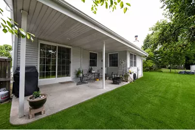 4130 W Thorncrest Dr, Franklin, WI 53132 - Photo 19