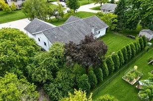 4130 W Thorncrest Dr, Franklin, WI 53132 - Photo 21