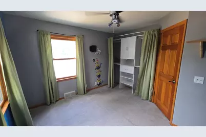 6840 S North Cape Rd, Franklin, WI 53132 - Photo 13