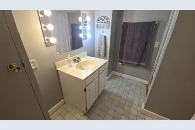 6840 S North Cape Rd, Franklin, WI 53132 - Photo 25