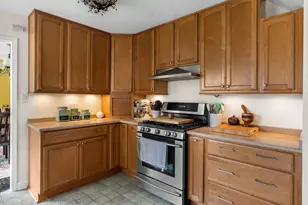 1009 Waldo Blvd, Manitowoc, WI 54220 - Photo 9