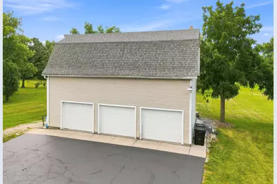 704 E Sherman Ave, Fort Atkinson, WI 53538 - Photo 57