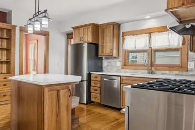 704 E Sherman Ave, Fort Atkinson, WI 53538 - Photo 13