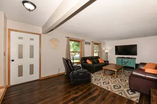 45 N Maria Dr, Elkhorn, WI 53121 - Photo 3