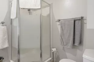 528 S 65th St, Milwaukee, WI 53214 - Photo 13