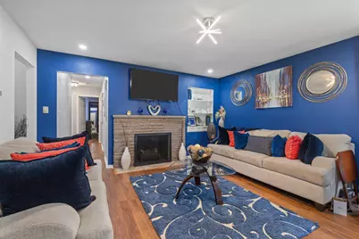 7063 N 37th St, Milwaukee, WI 53209 - Photo 13
