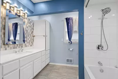 7063 N 37th St, Milwaukee, WI 53209 - Photo 17
