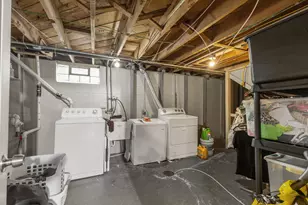 7063 N 37th St, Milwaukee, WI 53209 - Photo 33