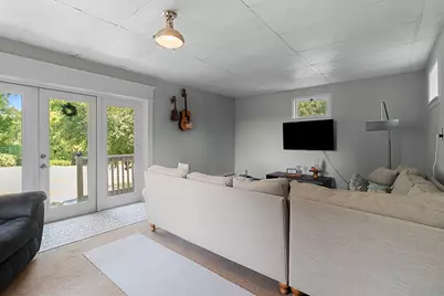 848 E Washington Ave, Cleveland, WI 53015 - Photo 15