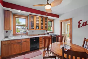 848 E Washington Ave, Cleveland, WI 53015 - Photo 23