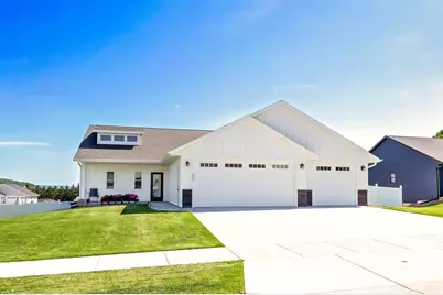 274  Weston Rd, Holmen, WI 54636 - Photo 1
