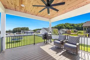 274 Weston Rd, Holmen, WI 54636 - Photo 35