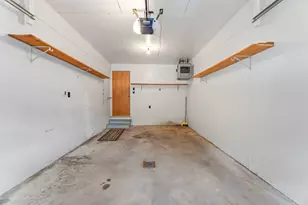 23 N Hill St, Fountain City, WI 54629 - Photo 33
