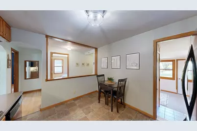2715  Burr Oak St, Shelby, WI 54601 - Photo 9