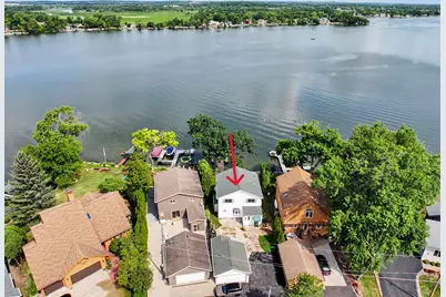 28906  Beach Dr, Racine, WI 53185 - Photo 5