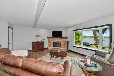 28906  Beach Dr, Racine, WI 53185 - Photo 13