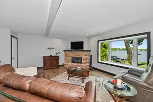 28906 Beach Dr, Racine, WI 53185 - Photo 13